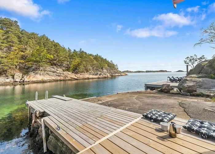 200-year-old House By The Southern Archipelago Semesterbostad Mandal